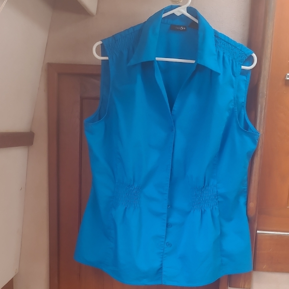 Blue Sleeveless Women's Top